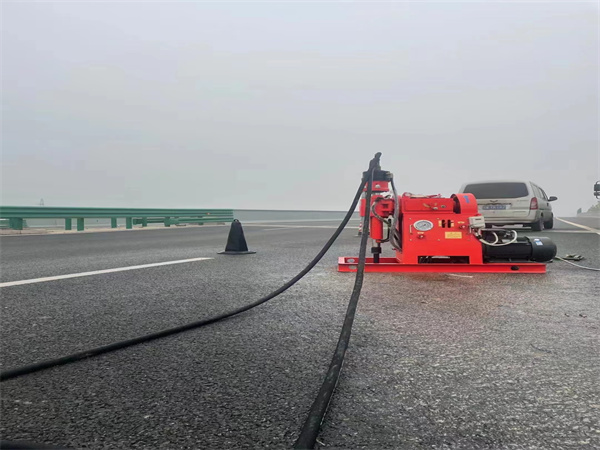 潘集马路路基路面开裂下沉注浆加固灌浆